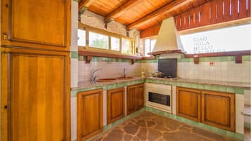 Refrigerador y parrilla de estufa