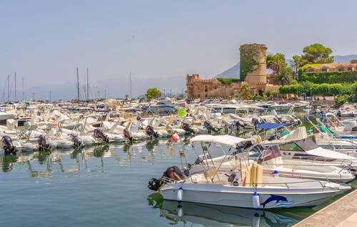 Awesome home in Trabia with WiFi