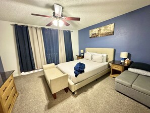 3 bedrooms, desk, iron/ironing board, travel cot - *The Lovely Place* Stunning 3BR 1.5 BA Sleeps 7. Private driveway RV parking.  (Anchorage)