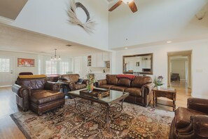 TV connectée, cheminée