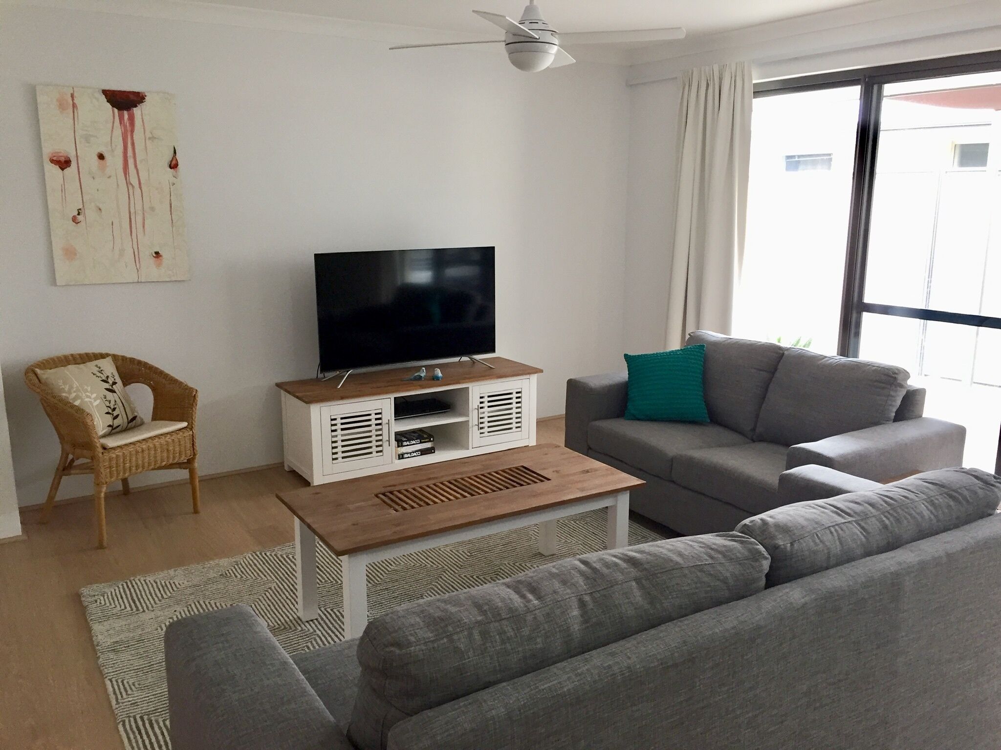 Meadow Springs - Modern & Stylish in Mandurah