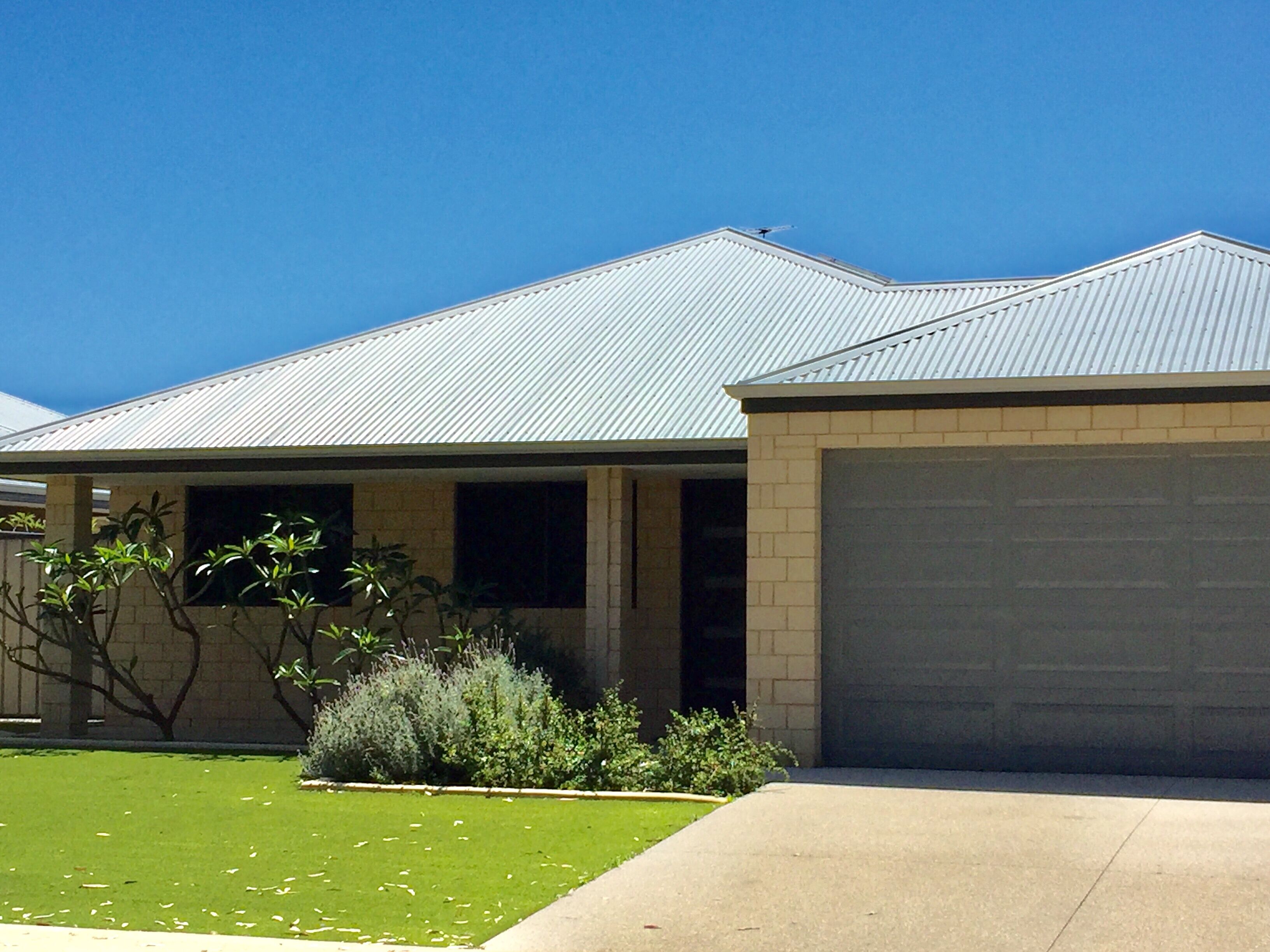 Meadow Springs - Modern & Stylish in Mandurah — image 2