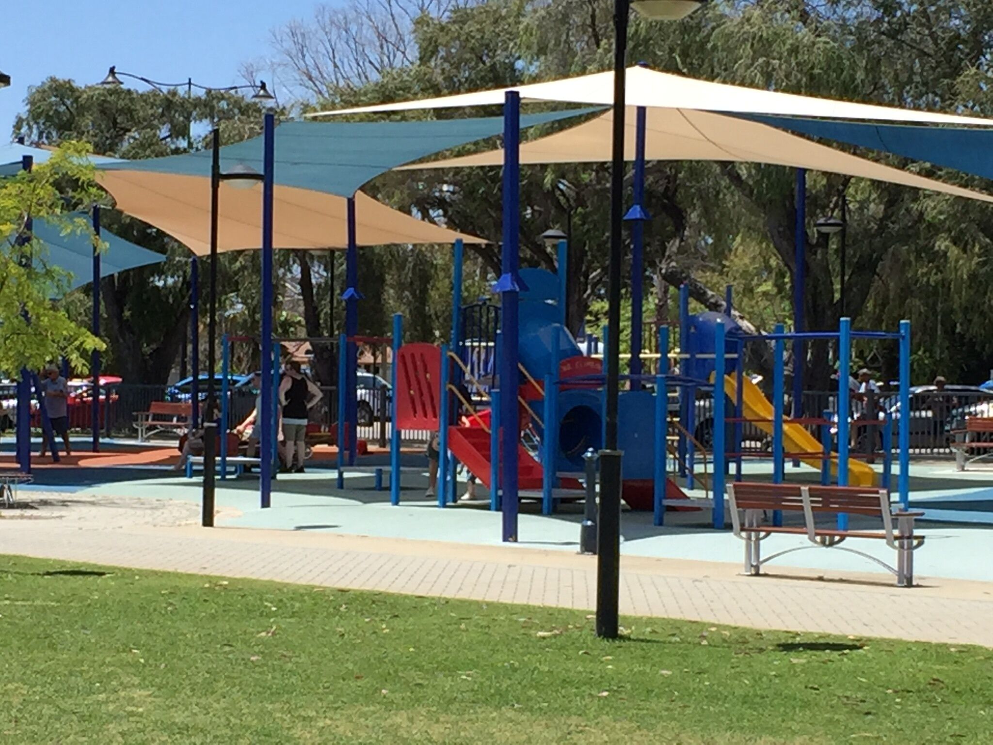 Meadow Springs - Modern & Stylish in Mandurah — image 10