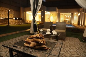 Outdoor dining - Riyadh Inn (Riyadh)