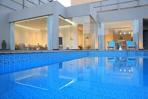 Chalet Luxe, 2 chambres, piscine privée | Piscine privée