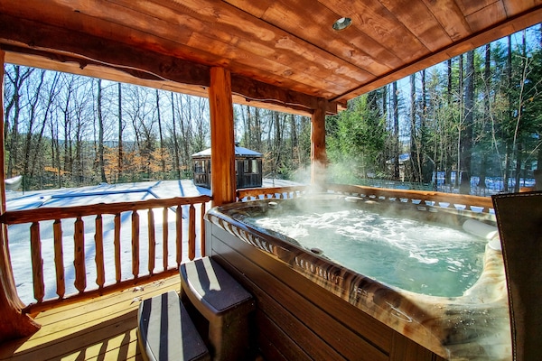 Bañera de hidromasaje exterior