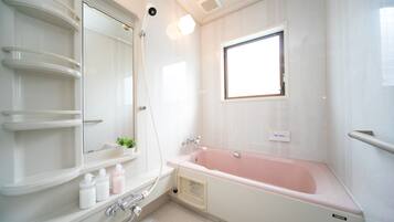 Awaji Holiday Inn Kariya | Bathroom | Separate tub and shower, free toiletries, hair dryer, bidet