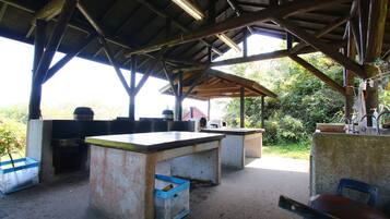 BBQ/picnic area