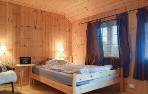 4 Schlafzimmer, Reisekinderbett, kostenloses WLAN