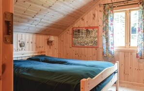 4 bedrooms, travel cot, free WiFi