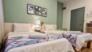 Deluxe Twin Room | WiFi (free), bed sheets