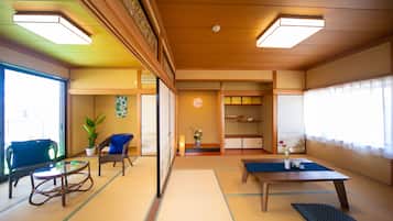 Awaji Seaside Resort in Shiduki | 5 bedrooms, desk, iron/ironing board, free WiFi