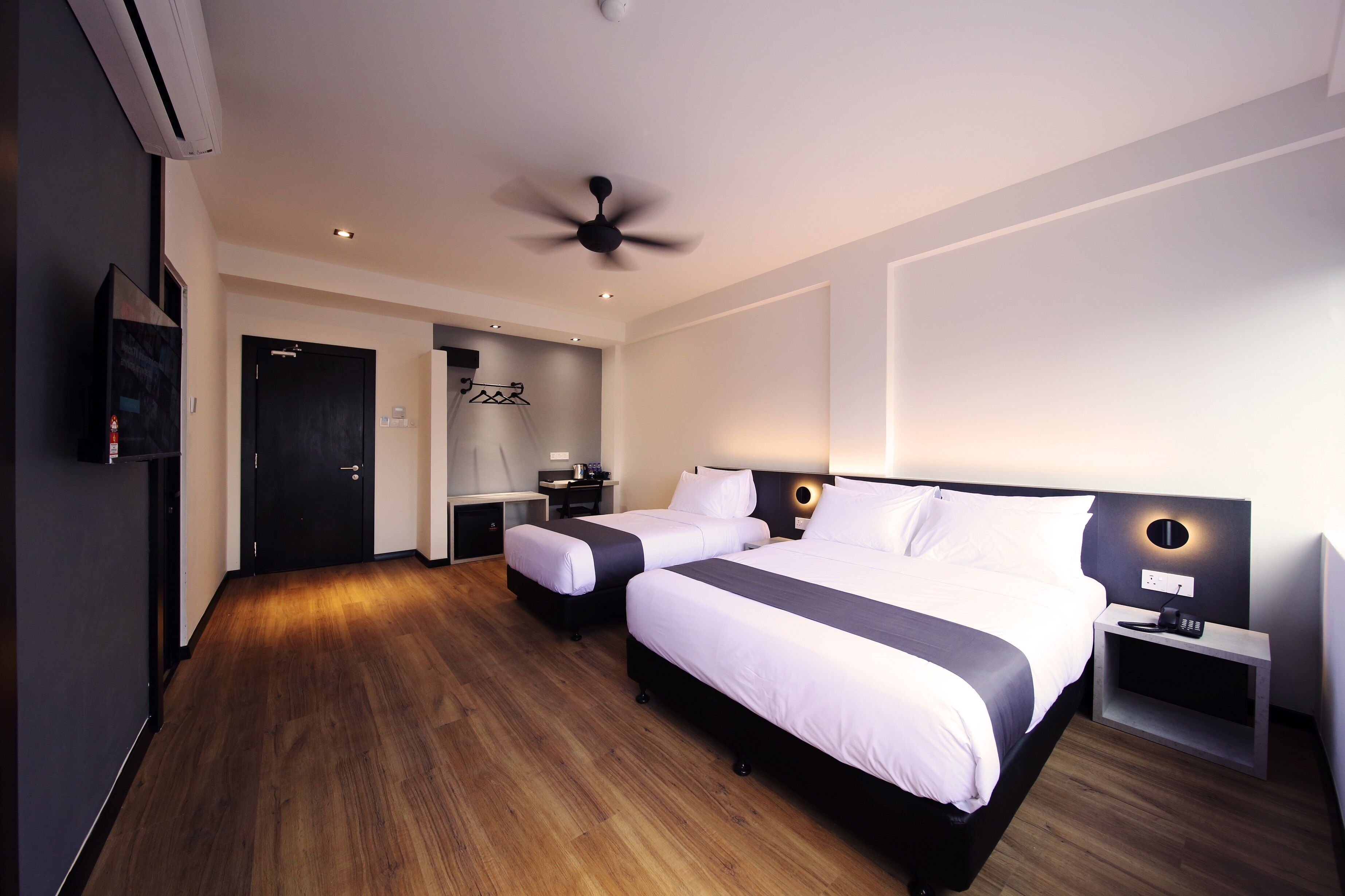 superior family-3 room | desk, soundproofing, iron/ironing board, bed sheets