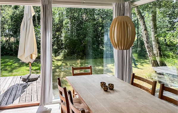 تناول الطعام