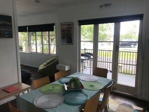 Hus Basic - 3 sovrum | Terrass/Patio