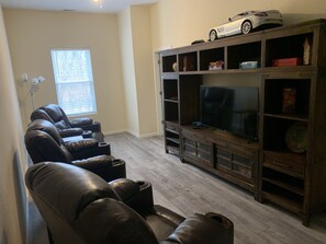 Smart TV, fireplace, video games