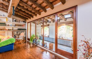 Interior - Lovely home in Vilademuls with WiFi (Vilademuls)