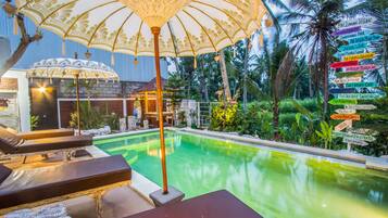 Front of property - evening/night