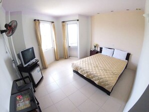 Blendingsgardiner, lydisolert, wi-fi (inkludert) og sengetøy