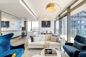 Superior Apartment, 2 Bedrooms, Non Smoking, Lake View | Living area - Luxury 2BR Marina Gate 3 (Dubai)