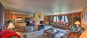 NY! Riverfront Retreat i Trout Creek Montana!