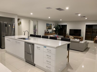 Apple House Truganina