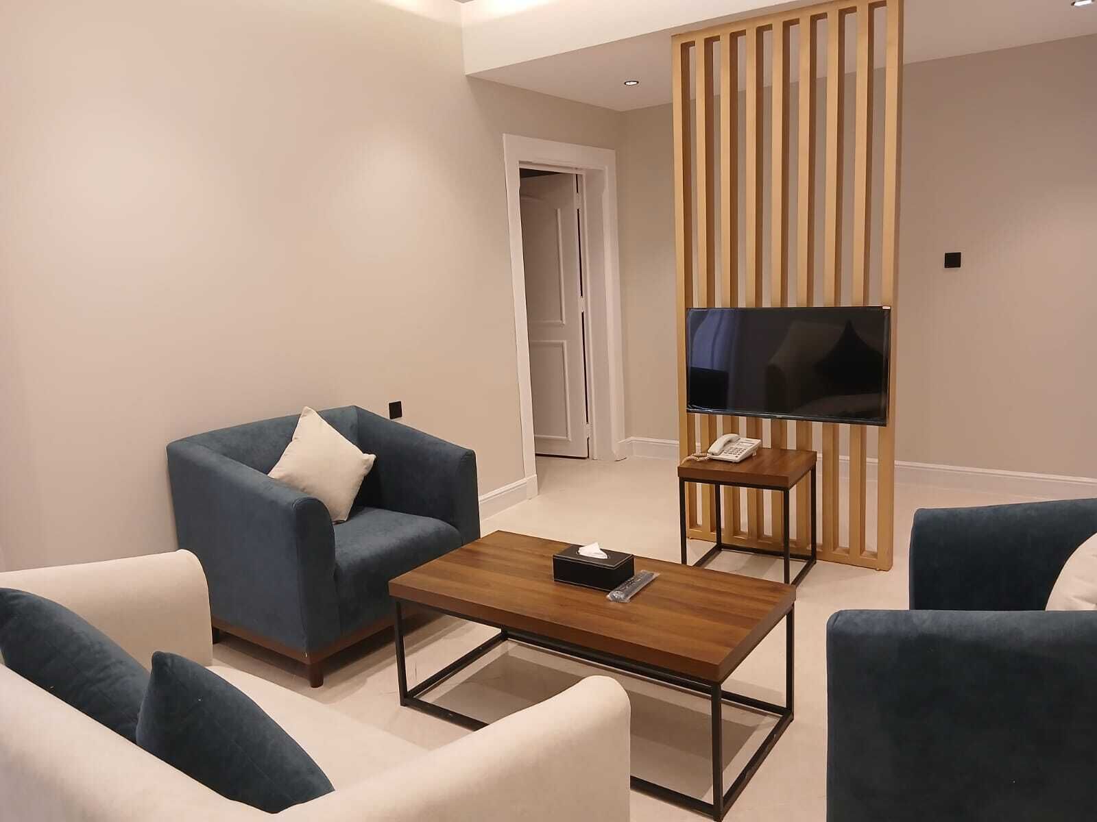 TV màn hình phẳng 