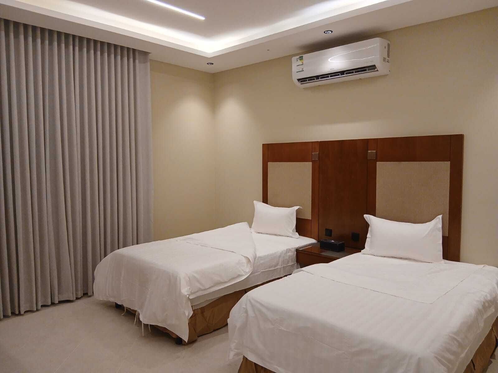 Zimmersafe, individuell dekoriert, individuell eingerichtet