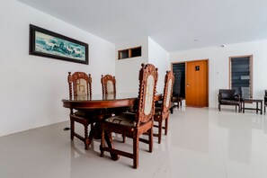 Dining - Hotel Sumaryo (Yogyakarta)