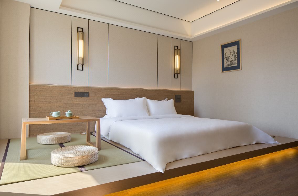 Habitación Gallery doble | Escritorio, cortinas opacas, wifi gratis y ropa de cama