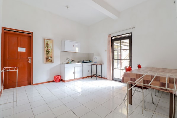 Villa, 3 chambres | Cuisine privée
