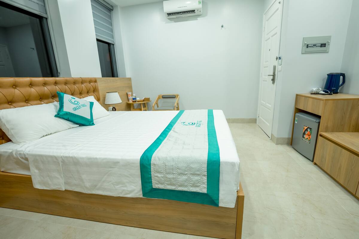 Phòng đôi | Minibar, két bảo mật tại phòng, bàn 