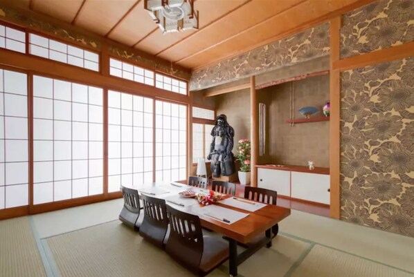 独立别墅, 无烟房 (Private Vacation Home) | 4 多间卧室、遮光窗帘、熨斗/熨衣板、免费 WiFi