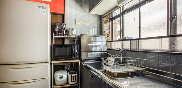 Private Vacation Home, Non smoking | Private kitchen | Fridge, microwave, stovetop, coffee/tea maker