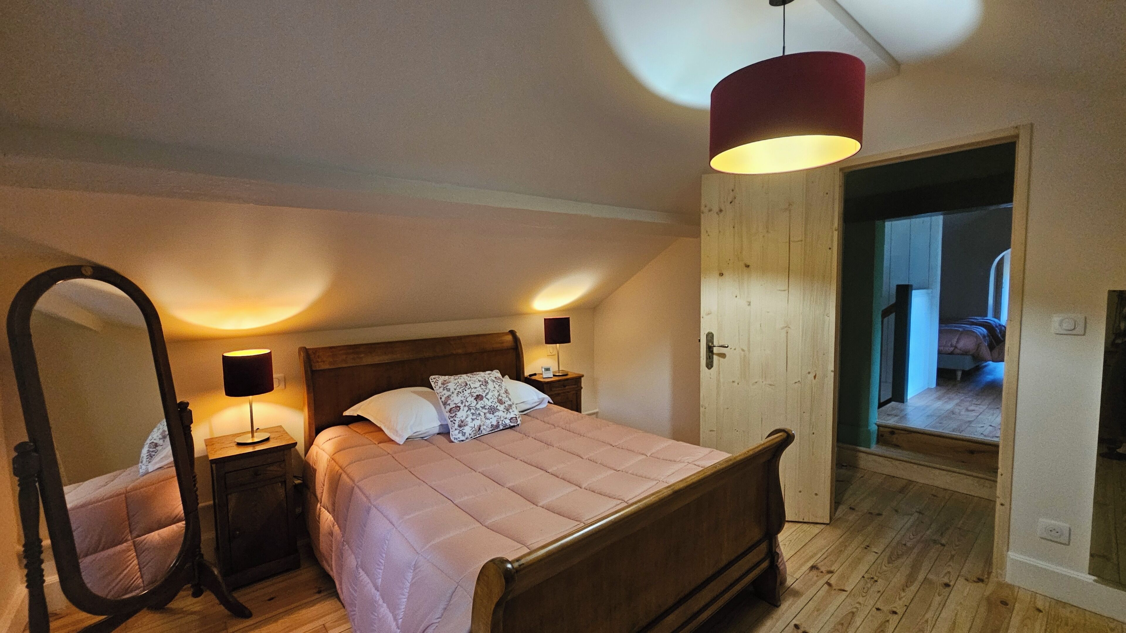 3 habitaciones, wifi gratis y ropa de cama 