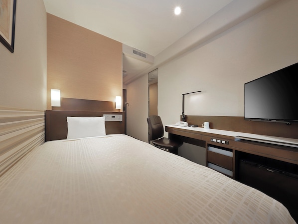 واي فاي مجانًا وملاءات أسرّة