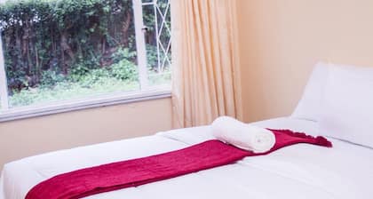 Royal Guest House