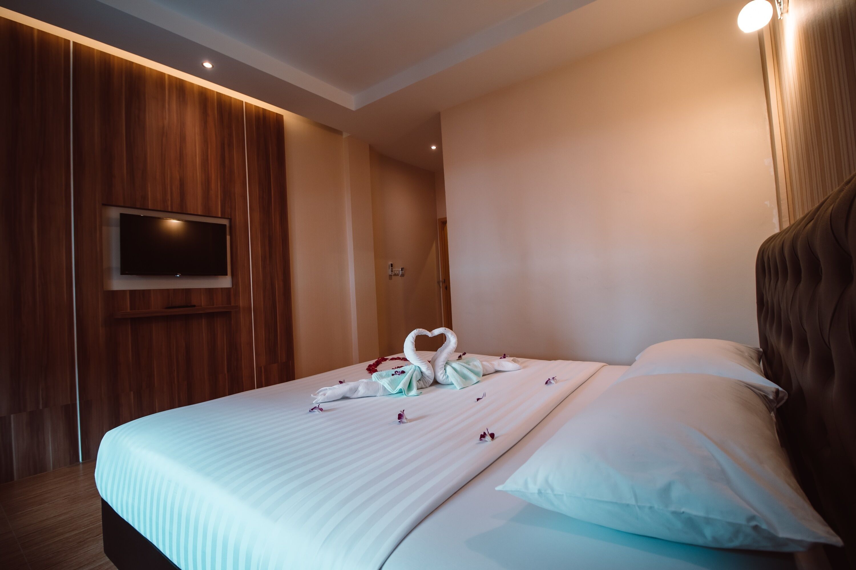 Deluxe Villa | デスク、ノートパソコン用作業スペース、WiFi (無料)、客室ごとに異なる装飾