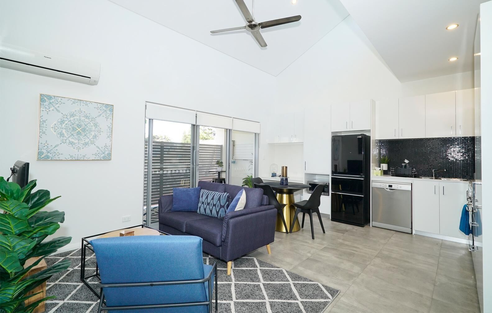 3/3 West Pade (1 bedder)