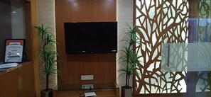 Lobby - Hotel Prime (Ahmedabad)