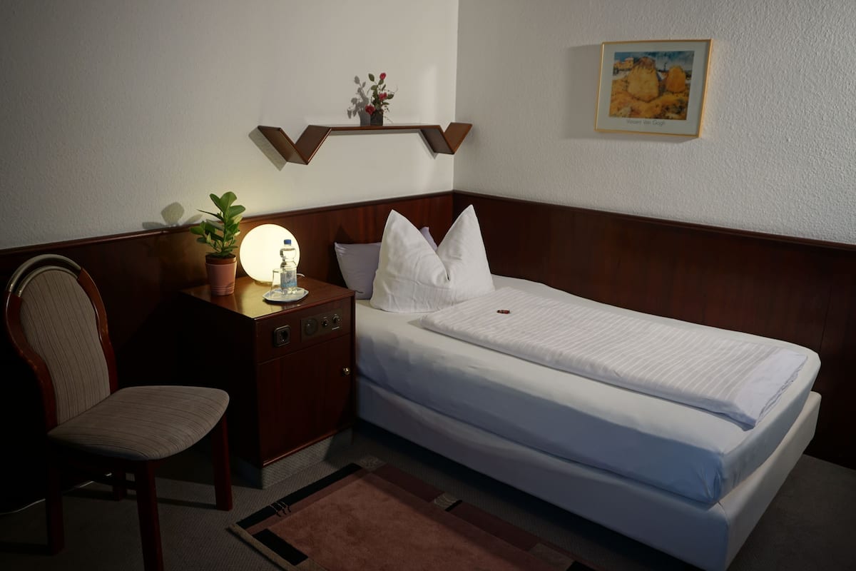 Apartment | WiFi (free), bed sheets