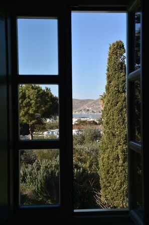 Deluxe-Villa, 4 Schlafzimmer, eigener Pool | Ausblick vom Zimmer