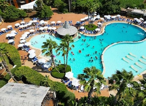 Seasonal outdoor pool, open 7:00 AM to 10:00 PM, pool umbrellas - Turquoise Beach Resort (Zahriyeh)
