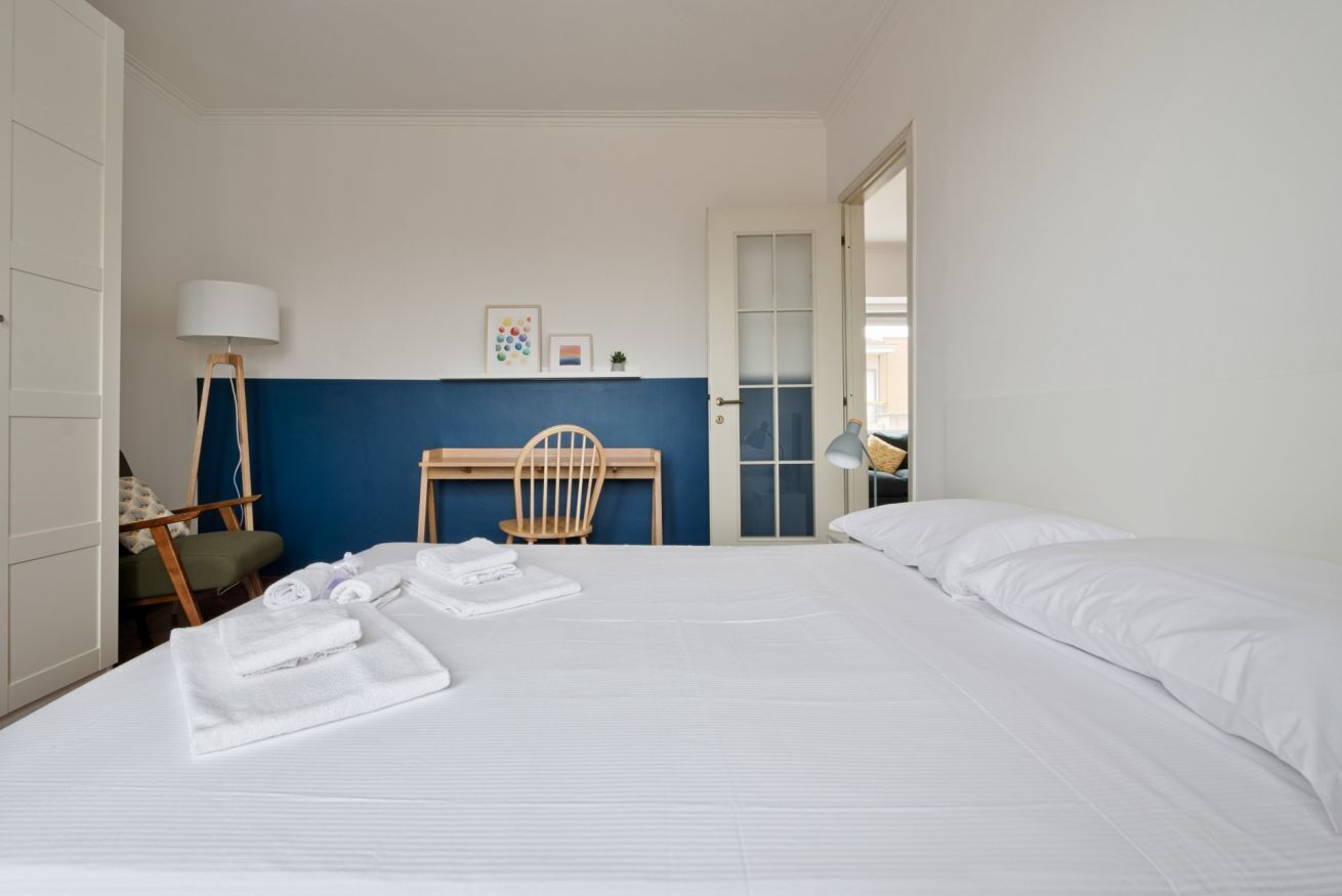 2 chambres, fer et planche à repasser, Wi-Fi, draps fournis