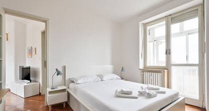 GuestHost - Comfortable attic apartment with a large furnished terrace is perfect for 3 people, it is located a few meters from the Carducci metro station. We are also a stone's throw from the hospitals (CTO, Molinette, Cellini) and the Parco del Valenti