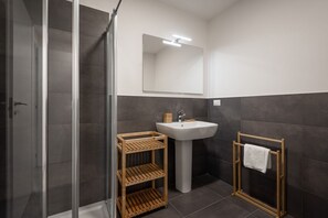 Regadera y bidet 