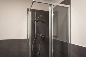Ducha, bidet