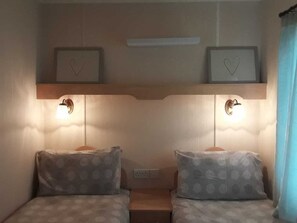Luxury-Ferienhütte, 2 Schlafzimmer | Zustellbetten