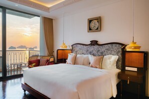 Classic Room, 1 King Bed, Sea View | Beach/ocean view - Hotel Perle d'Orient Cat Ba - MGallery (Hai Phong)