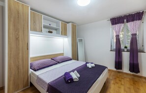 1 chambre, Wi-Fi gratuit, draps fournis